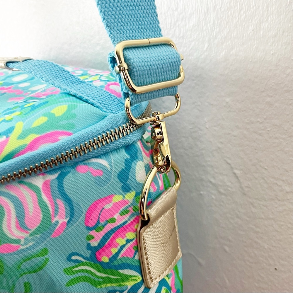 LILLY PULITZER Removable Adjustable Shoulder Strap Zip Closure Insulated Cooler - Picture 8 of 10